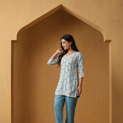 Khushal K Women Paisley Printed Regular Kurta set
