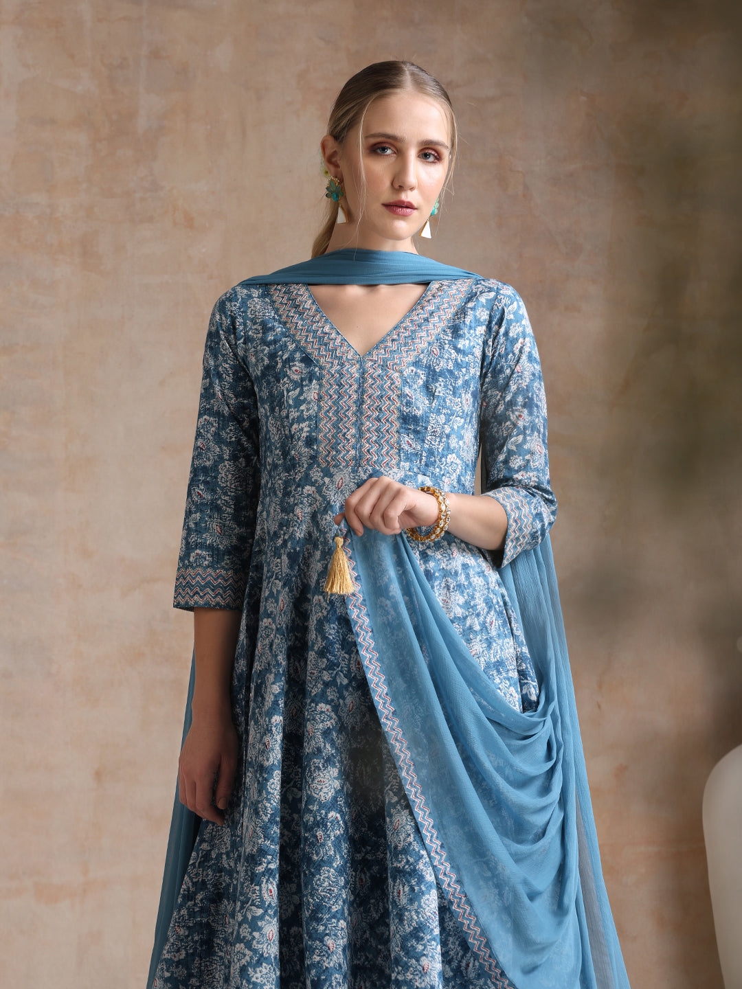 Ethnic Motifs Printed V-Neck Anarkali Pure Cotton Kurta With Trousers & Dupatta