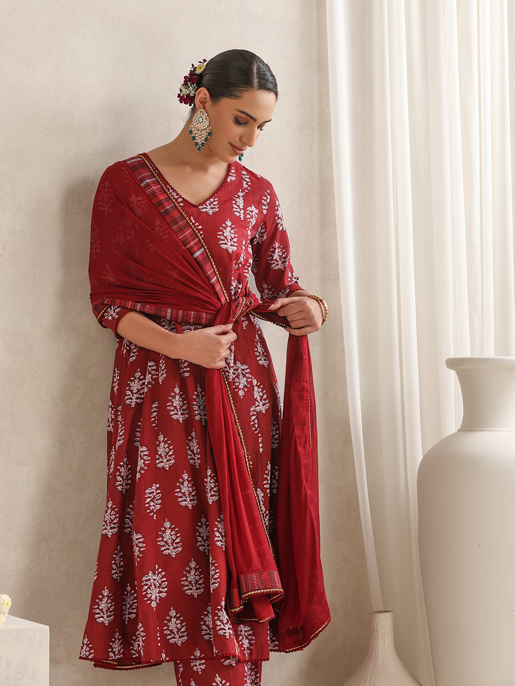 Floral Printed V-Neck A-Line Pure Cotton Kurta with Palazzos & With Dupatta