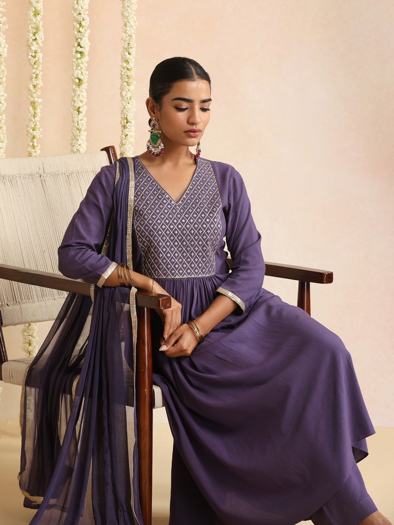 Ethnic Motifs Embroidered Empire Thread Work Kurta With Trousers & Dupatta