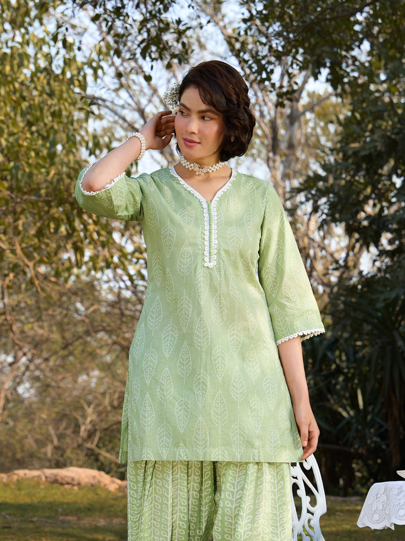 Khushal K Women Printed Regular Pure Cotton green Kurta & Farsi Salwar