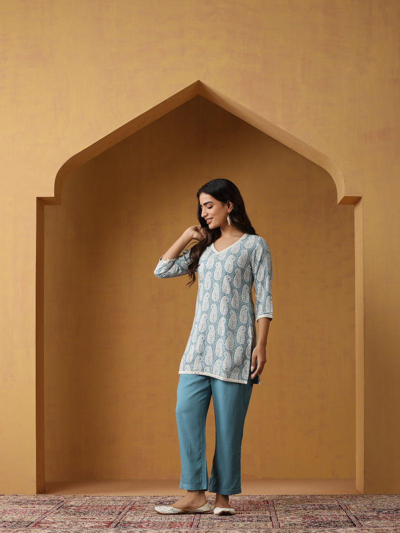 Khushal K Women Paisley Printed Regular Kurta set