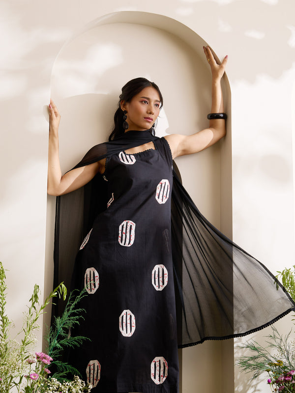Khushal K Women Cotton Kurta And Palazzo With Dupatta Set - Black