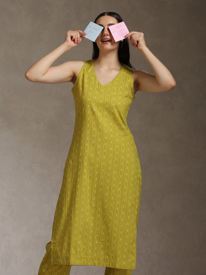 Khushal K Women Geometric Printed Cotton Kurta set
