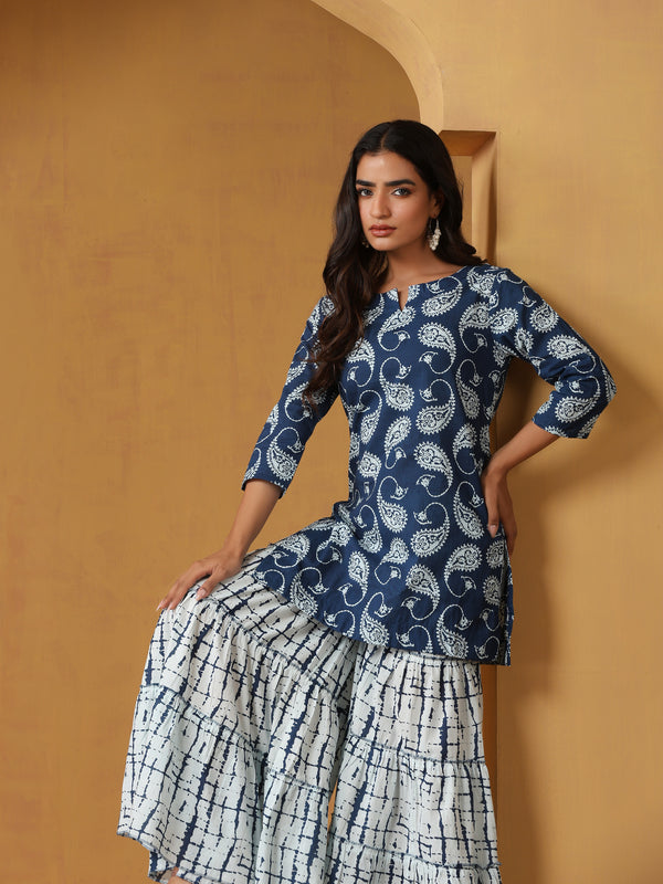 Khushal K Women Paisley Printed Cotton Kurta set