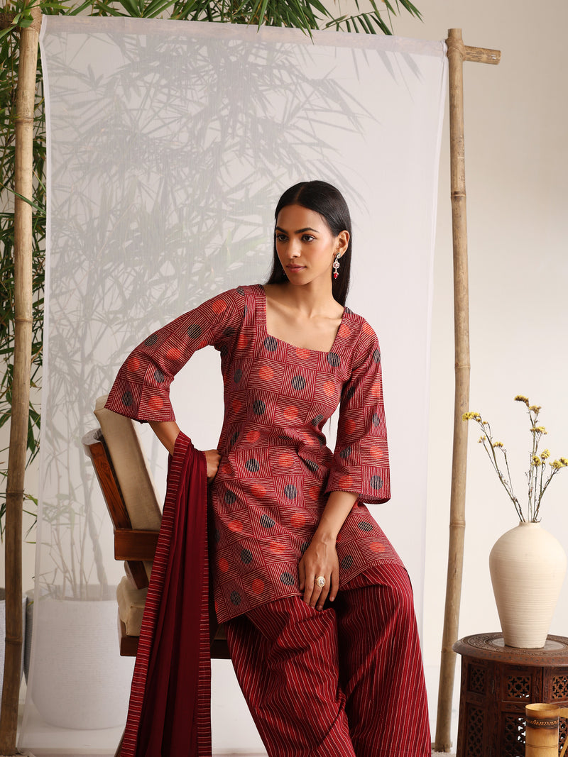 Khushal K Women Cotton kurti and Farshi Salwar with dupatta set - Maroon
