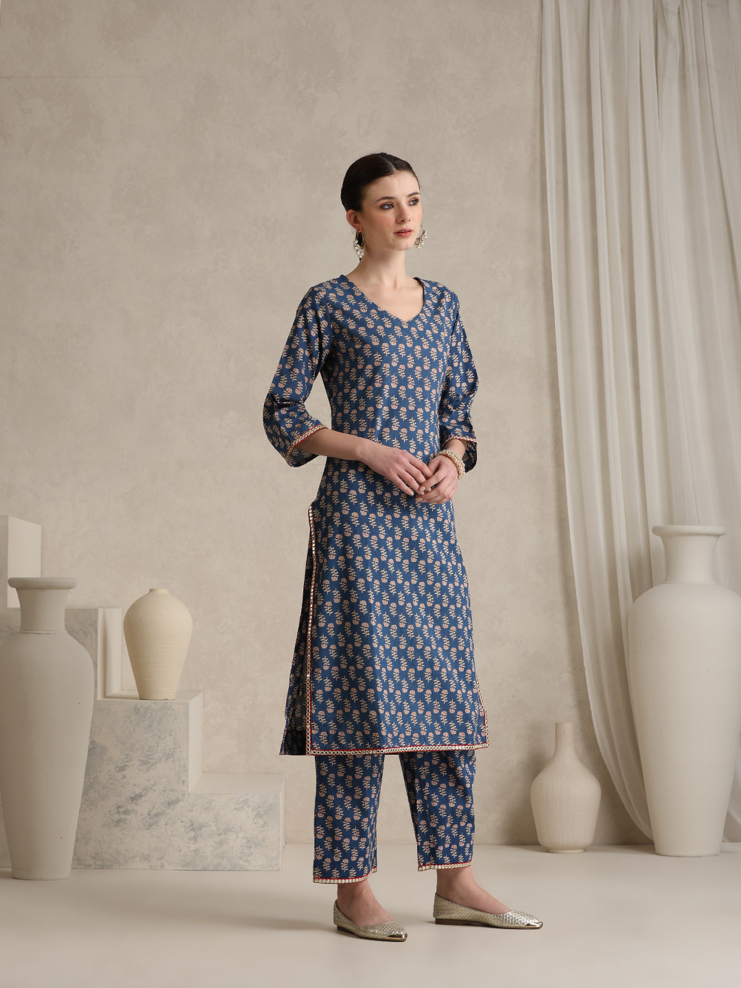 Floral Printed V-Neck Pure Cotton Kurta With Palazzos And Dupatta