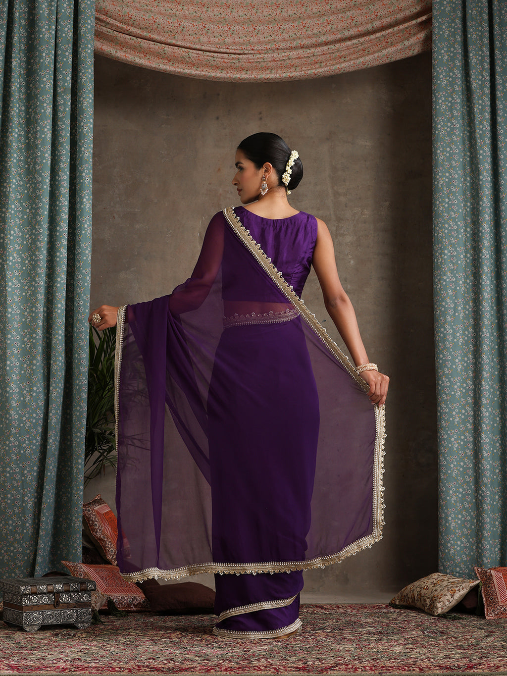 Poly Chiffon Fashion Saree