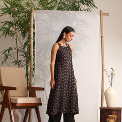 Khushal K Women Cotton kurta and palazzo with dupatta set - Black