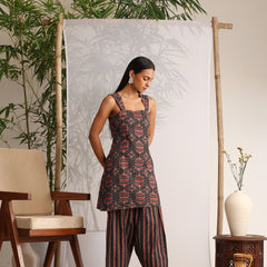 Khushal K Women Cotton kurti and Farshi Salwar with dupatta set - Black