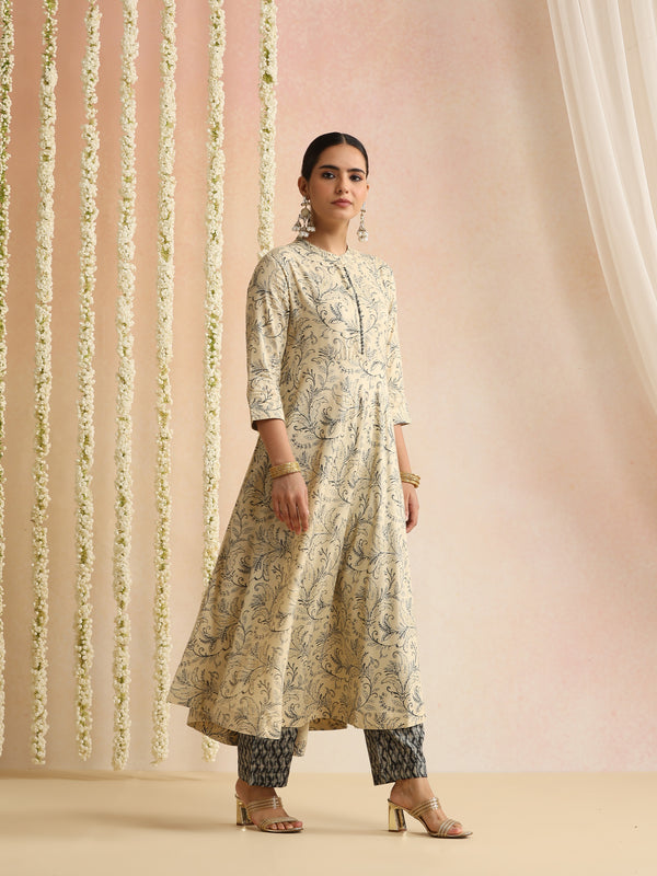 Women Ethnic Motifs Printed Regular Kurta with Trousers & Dupatta