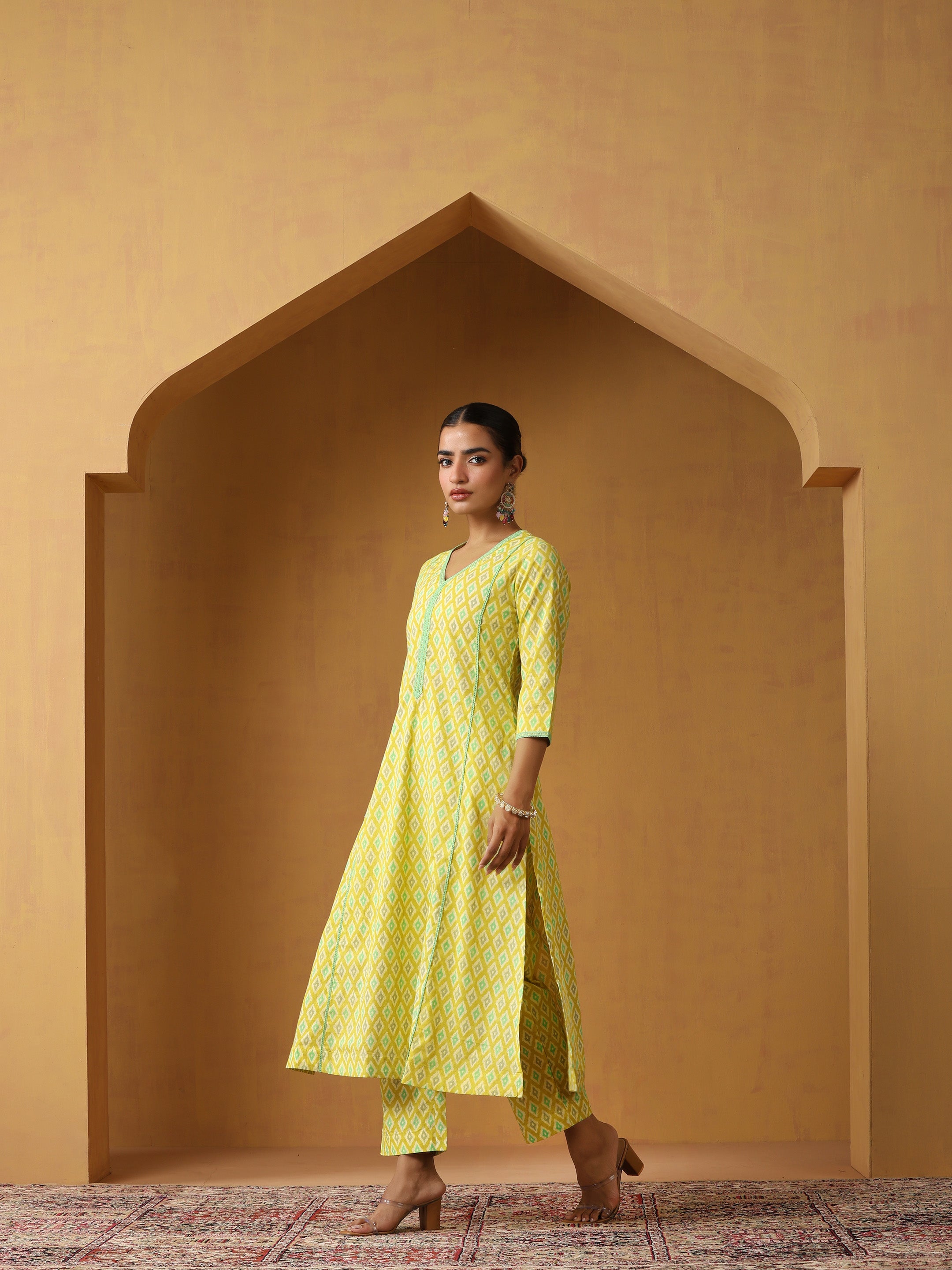 Geometric Printed Pure Cotton Straight Kurta With Palazzo And Dupatta