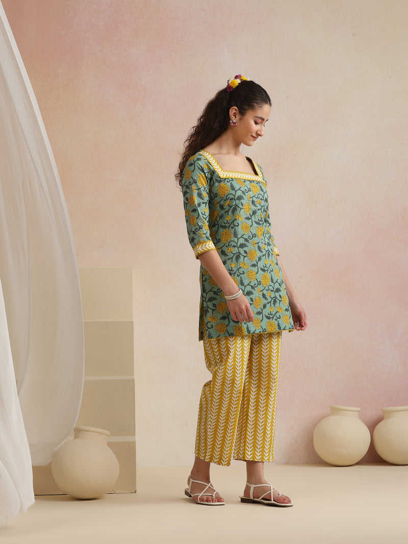 Khushal K Women Co-Ords Set - Green