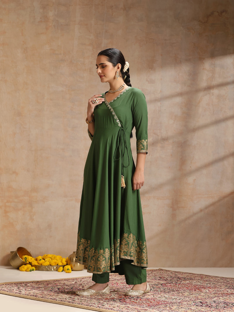 Women Solid Anarkali Kurta with Trousers & Dupatta