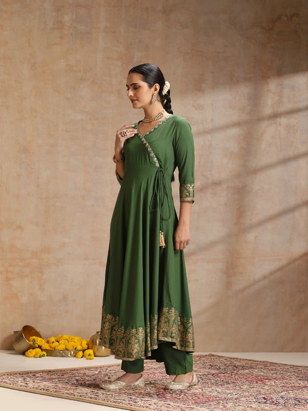 Women Solid Anarkali Kurta with Trousers & Dupatta