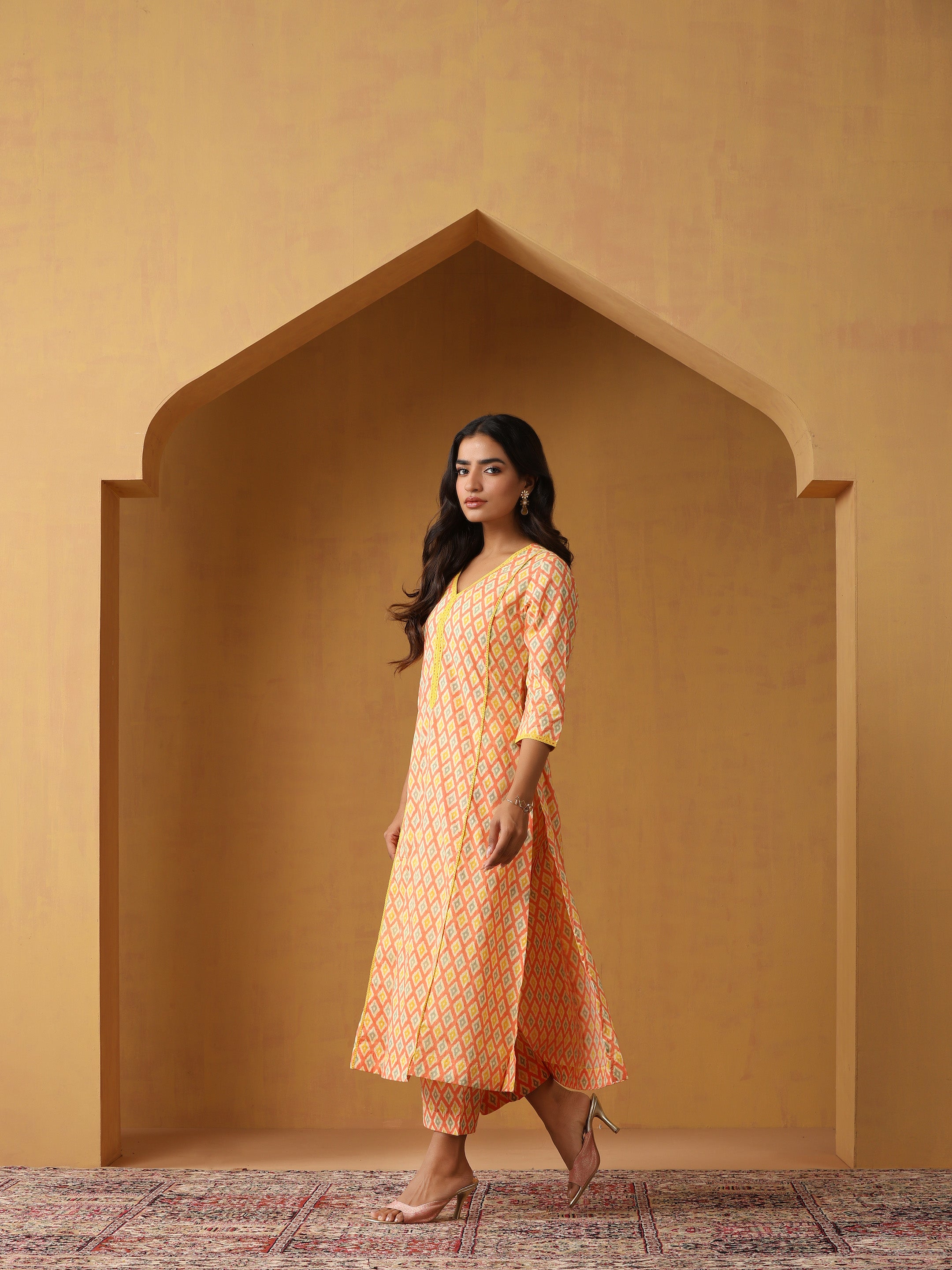 Geometric Printed Pure Cotton Straight Kurta With Palazzo And Dupatta