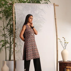 Khushal K Women Cotton kurta With Pant set - Black