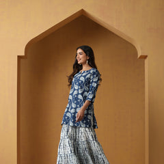 Khushal K Women Paisley Printed Cotton Kurta set