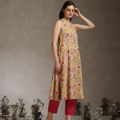 Khushal K Women Floral Printed A-Line Pure Cotton Kurta set