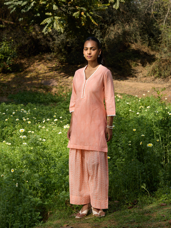 Khushal K Women Printed Regular Pure Cotton peach Kurta & Farsi Salwar