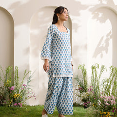 Khushal K Women Cotton Kurti With Farshi Salwar Set - Blue