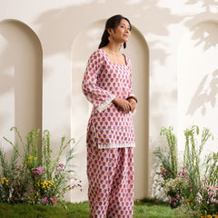 Khushal K Women Cotton Kurti With Farshi Salwar Set - Peach