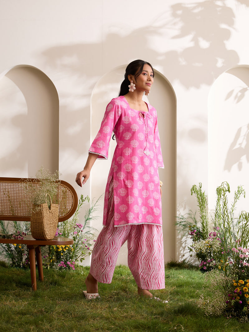 Khushal K Women Cotton Kurti And Farshi Salwar  With Dupatta Set - Pink