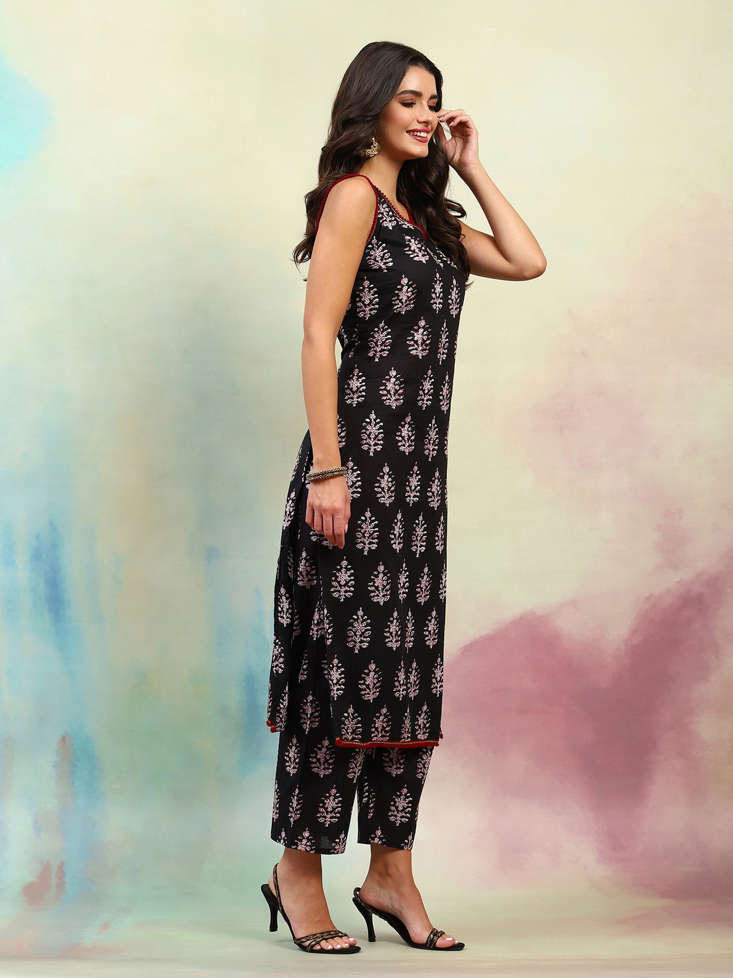 Ethnic Motifs Printed Regular Pure Cotton Straight Kurta with Palazzos & Dupatta