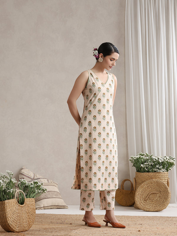 Khushal K Floral Printed V-Neck Pure Cotton Kurta set