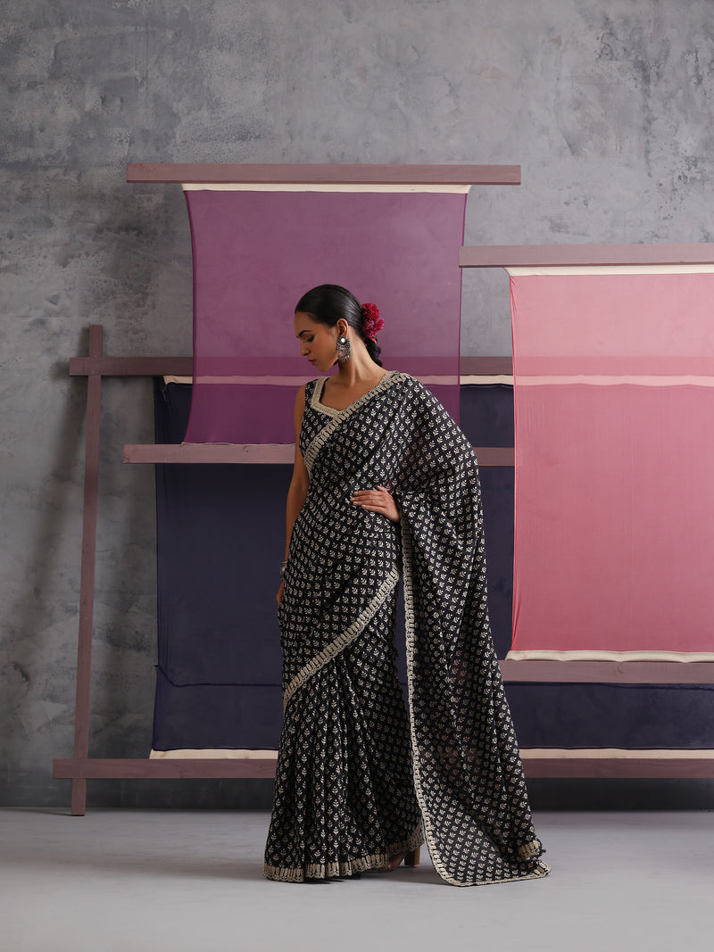 Women Embroidered Black Pure Cotton Printed Saree