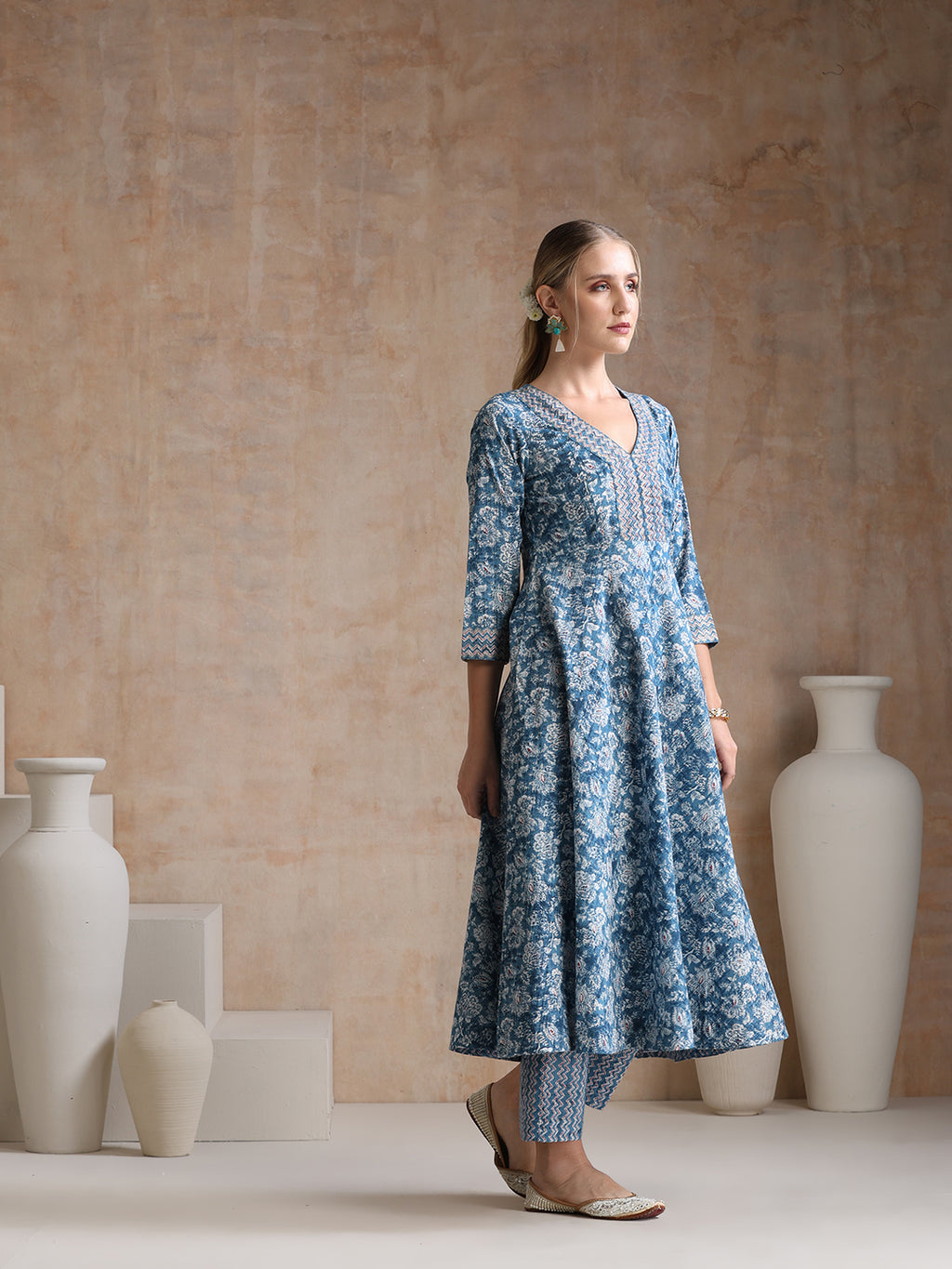 Ethnic Motifs Printed V-Neck Anarkali Pure Cotton Kurta With Trousers & Dupatta