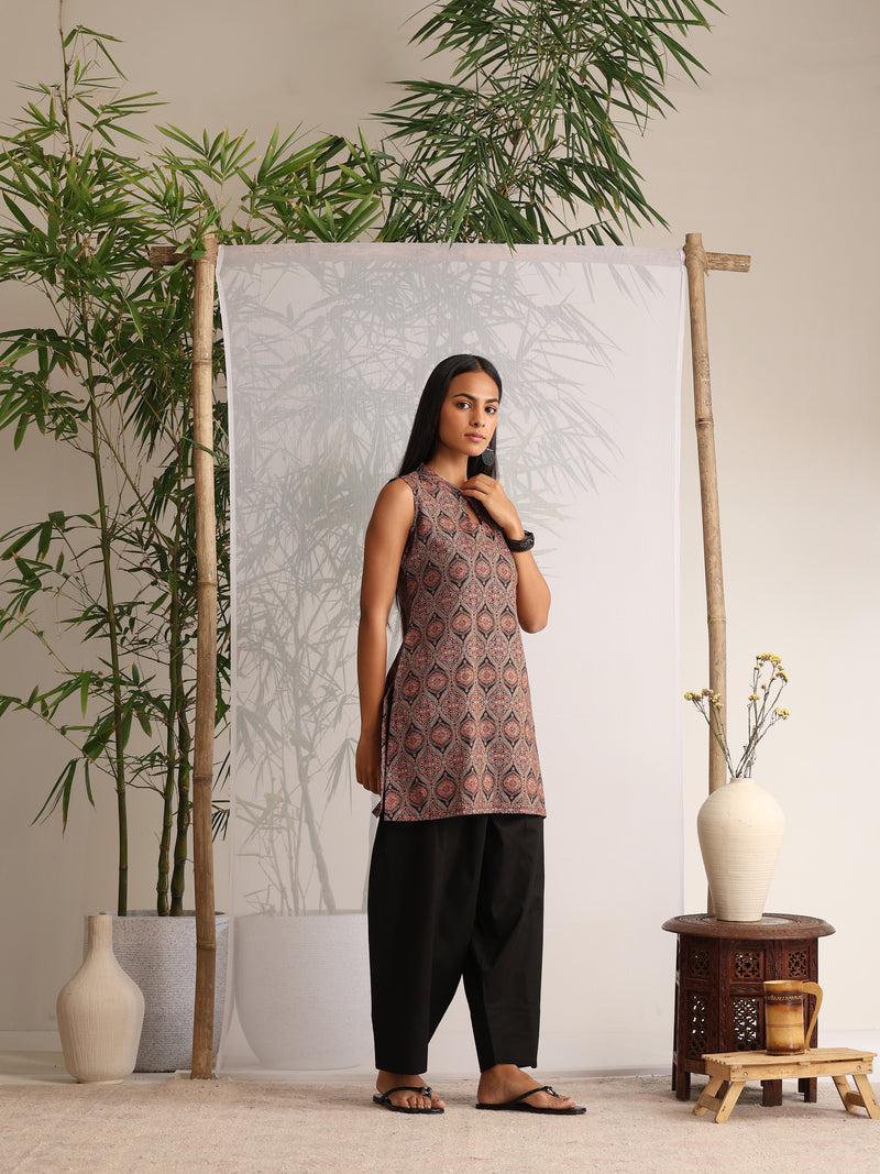 Khushal K Women Cotton kurti With Farshi Salwar - Black