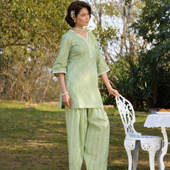 Khushal K Women Printed Regular Pure Cotton green Kurta & Farsi Salwar