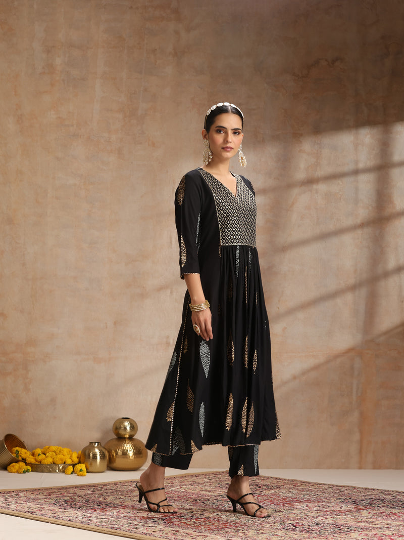 Ethnic Motifs Printed V-Neck Empire A-Line Kurta With Trousers & Dupatta