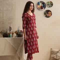 Khushal K Floral Printed V-Neck Pure Cotton Kurta set