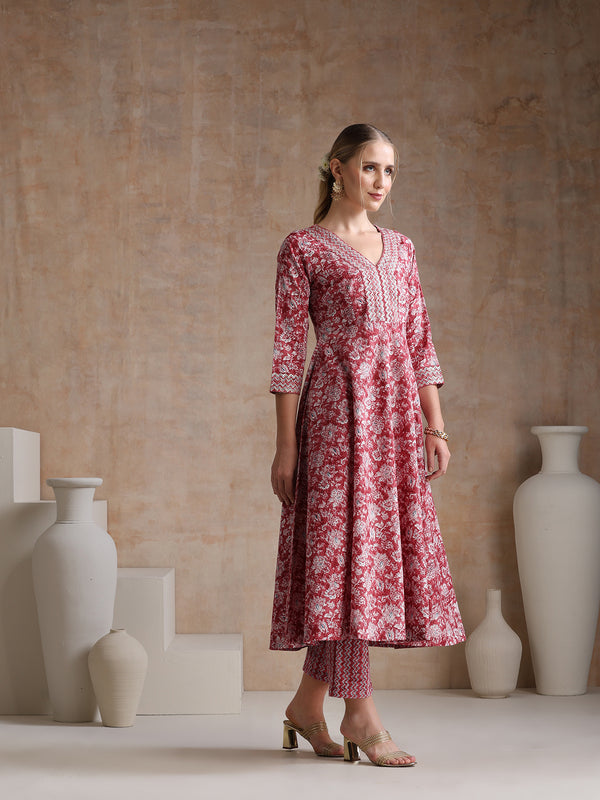 Floral Printed V Neck A Line Pure Cotton Kurta With Trousers & Dupatta