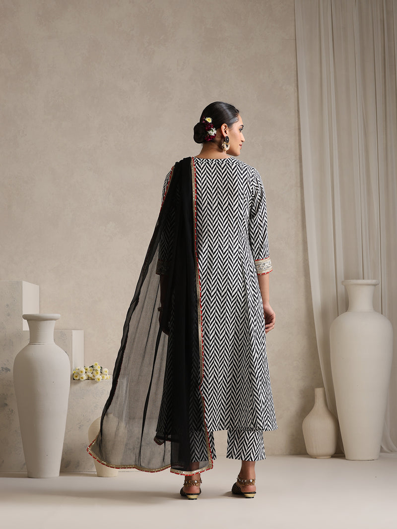Khushal K Women Chevron Printed Cotton Anarkali Kurta set