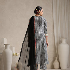 Khushal K Women Chevron Printed Cotton Anarkali Kurta set