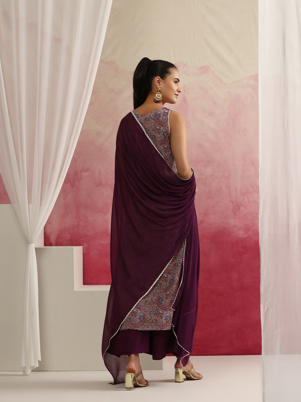 Paisley Printed Sleeveless Straight Kurta with Palazzos & Dupatta