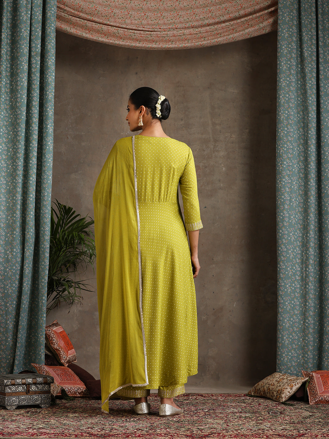 Sweet Heart Neck Anarkali Kurta with Palazzos & With Dupatta