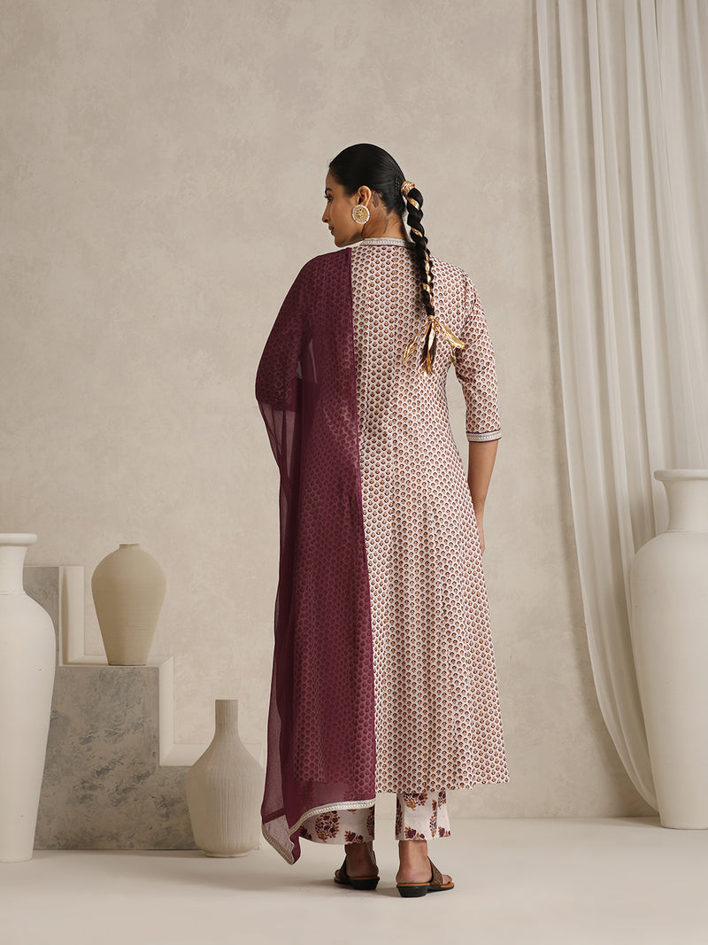 Khushal K Women Floral Printed Cotton A-Line Kurta set