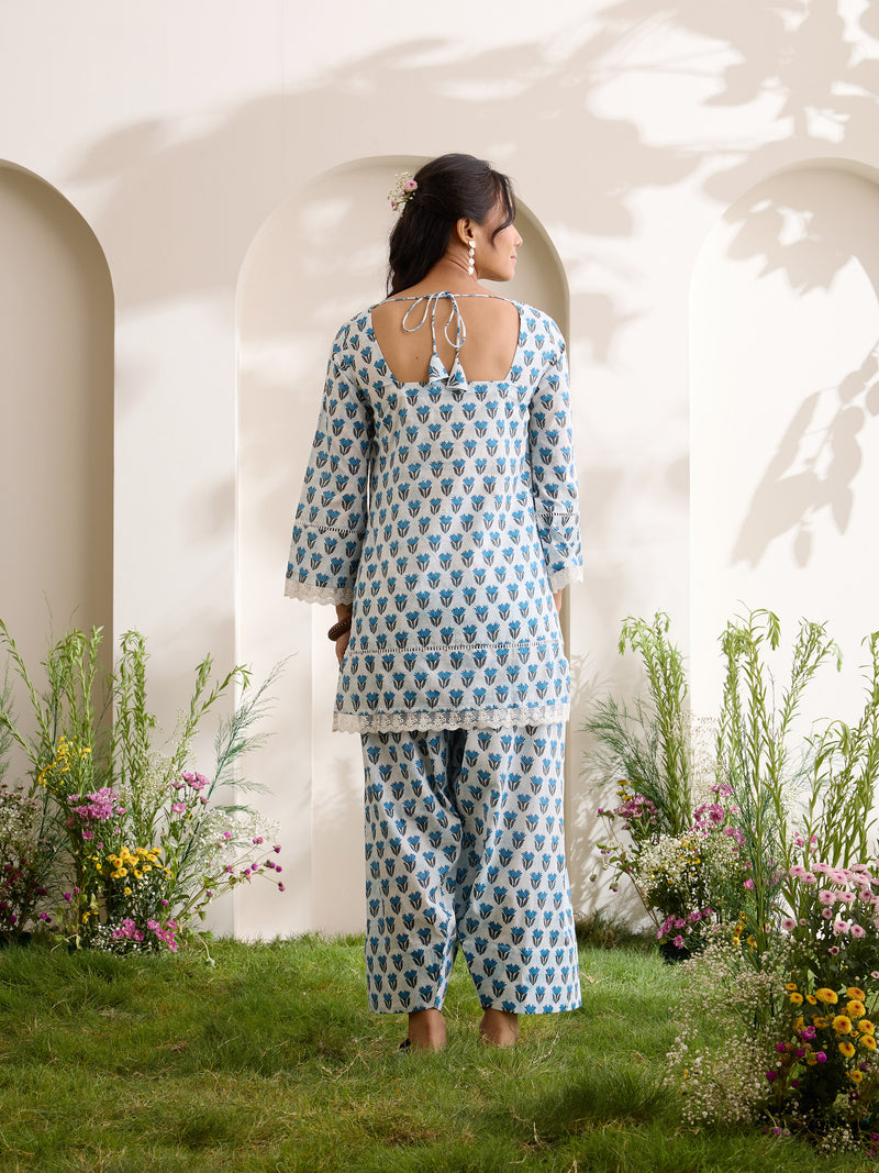 Khushal K Women Cotton Kurti With Farshi Salwar Set - Blue