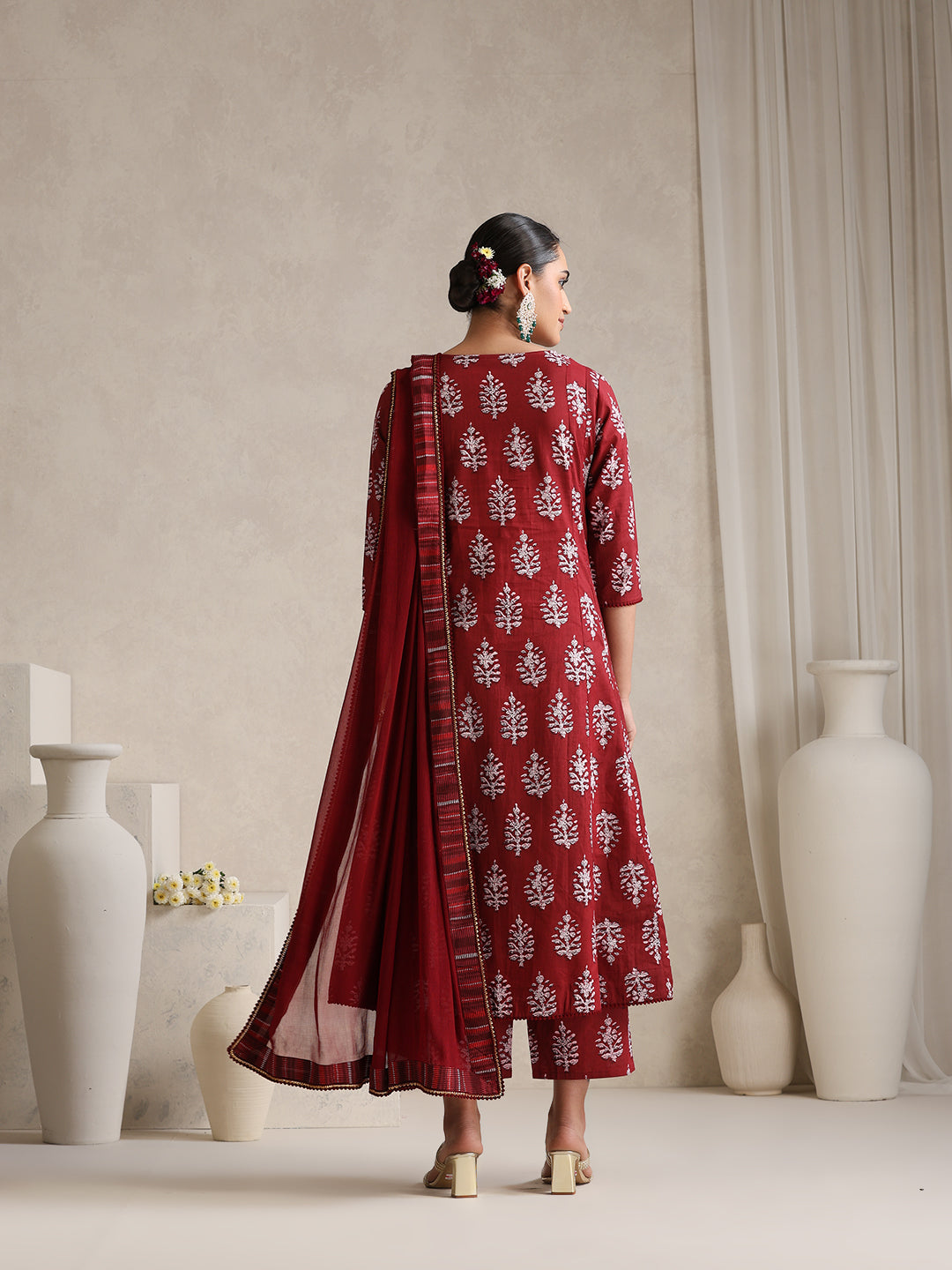 Floral Printed V-Neck A-Line Pure Cotton Kurta with Palazzos & With Dupatta