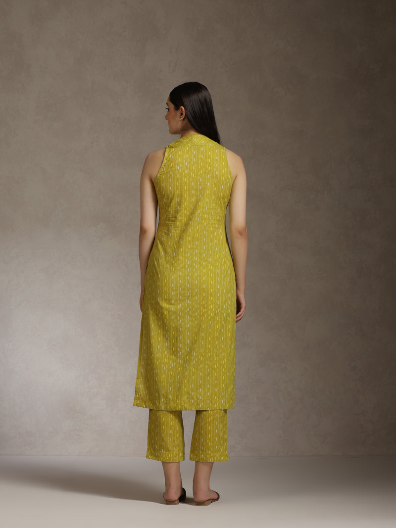 Khushal K Women Geometric Printed Cotton Kurta set