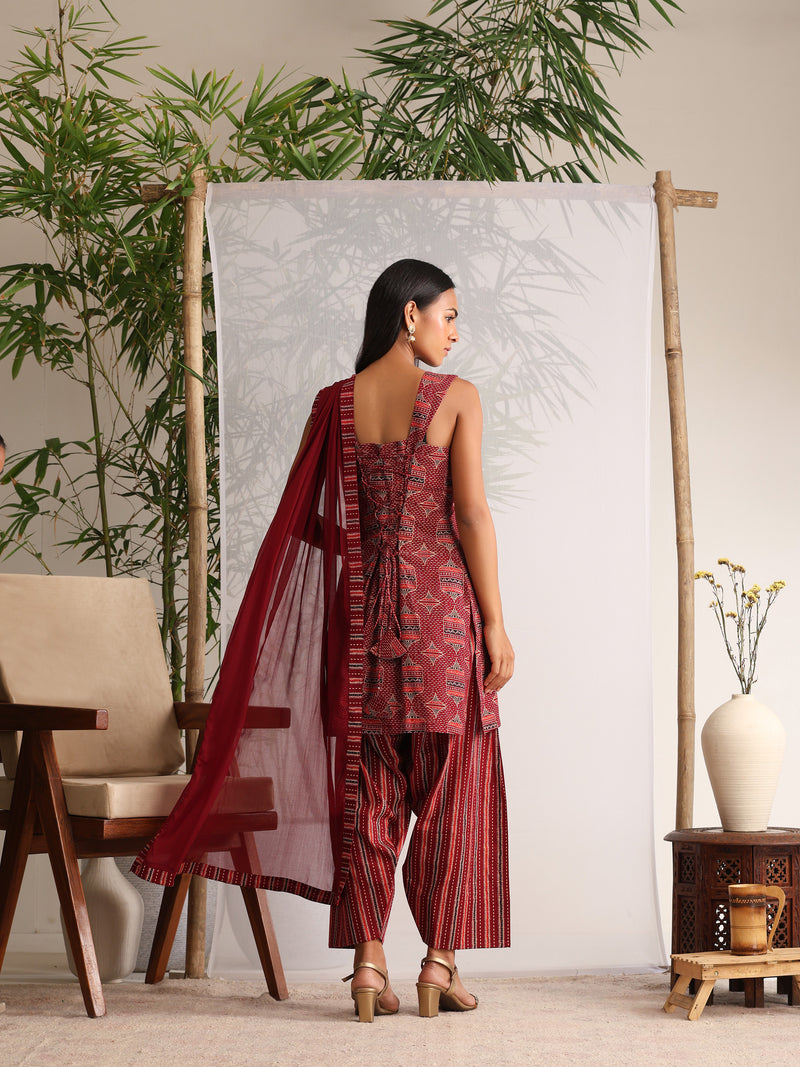 Khushal K Women Cotton kurti and Farshi Salwar with dupatta set - Maroon