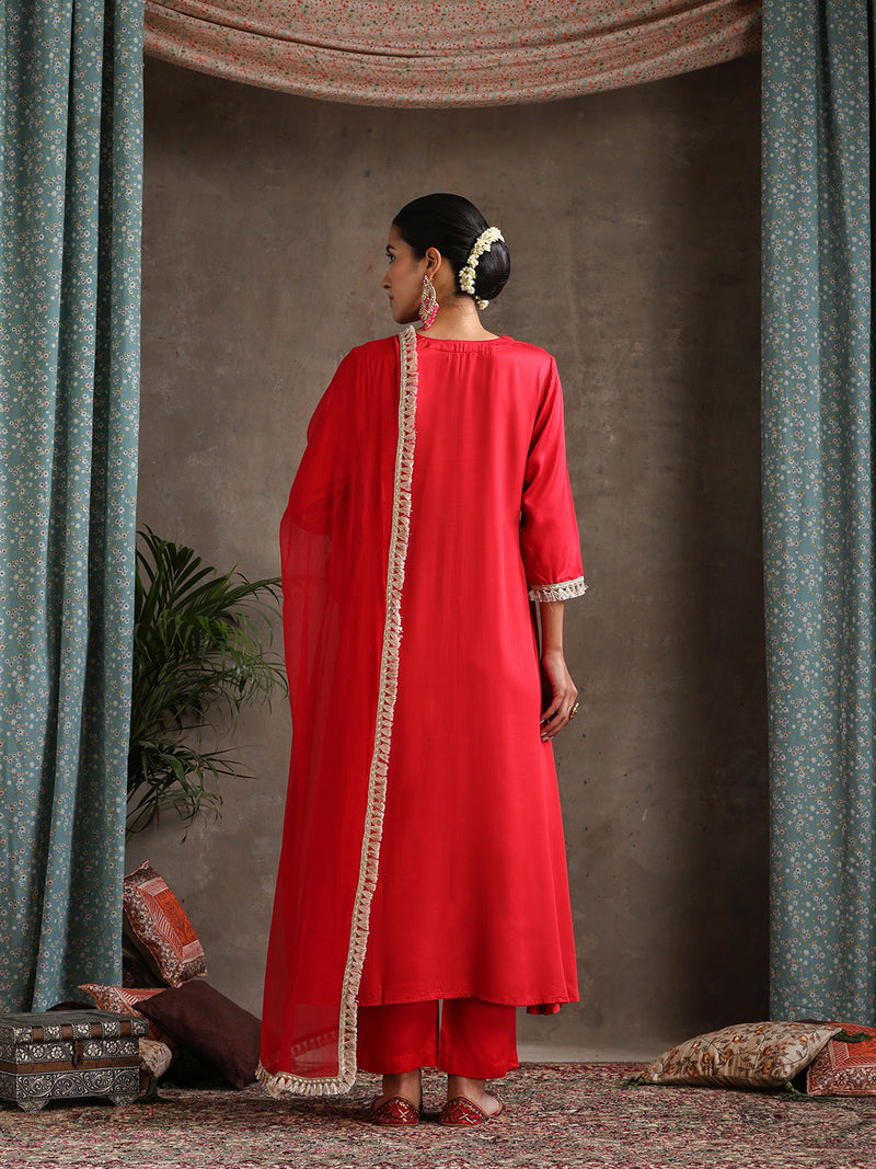 Khushal K Floral Yoke Design Regular Thread Work Kurta set