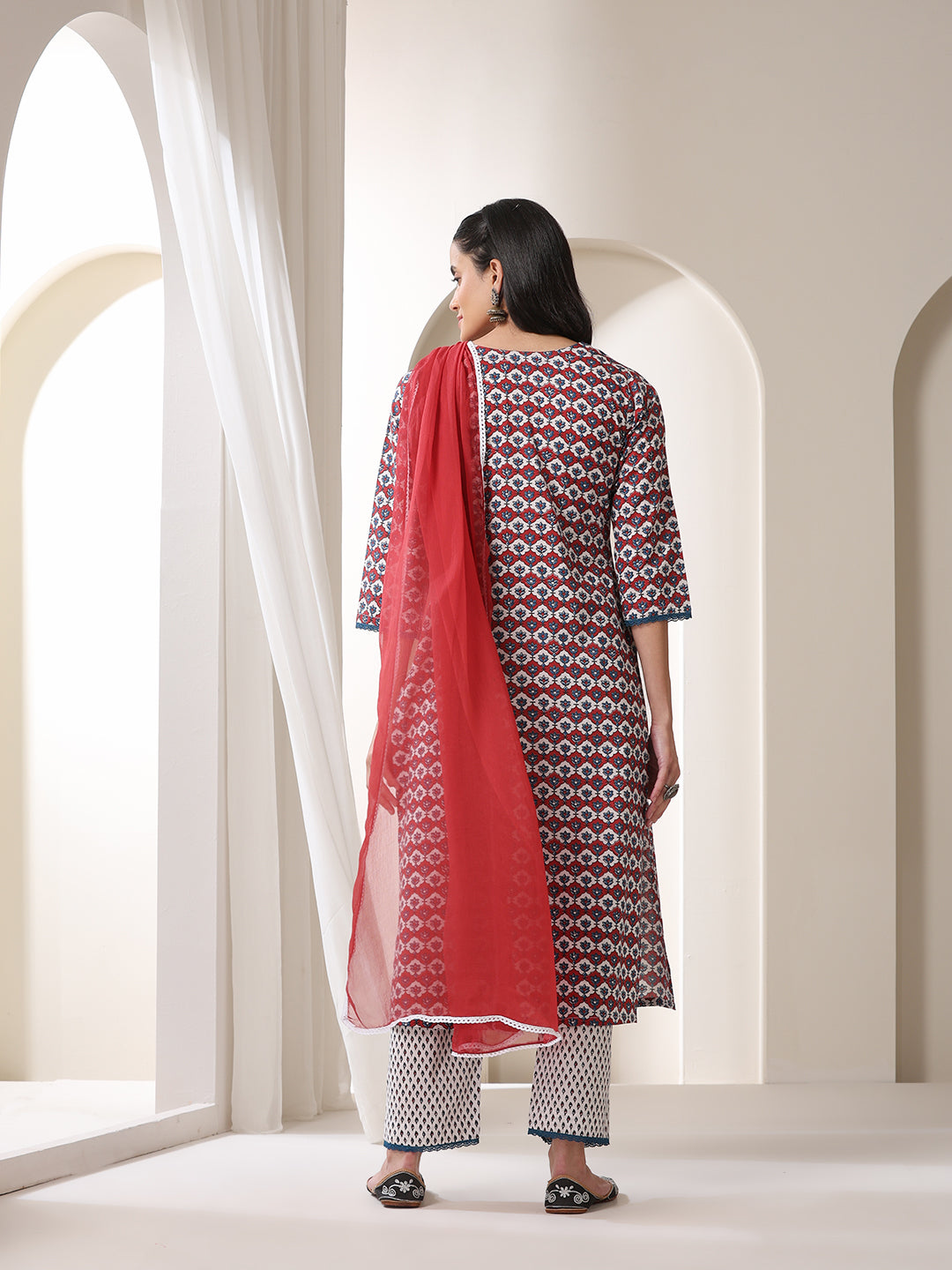Floral Printed Notch-Neck Pure Cotton Kurta With Trousers And Dupatta