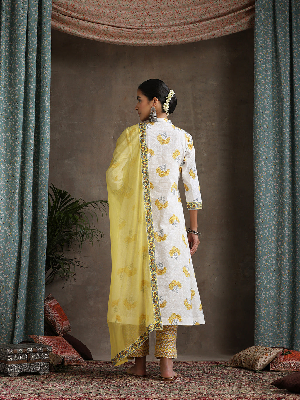 Floral Printed Pure Cotton Straight Kurta With Palazzos And Dupatta