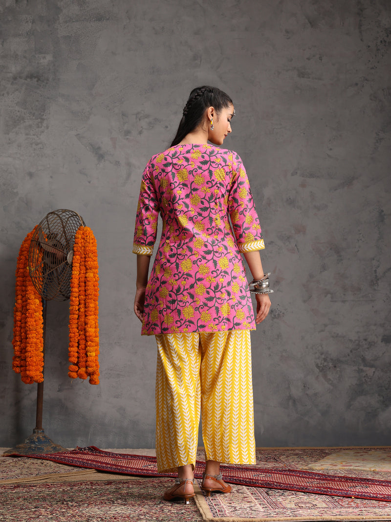 Khushal K Women Cotton Kurta Farsi Salwar Set - Pink