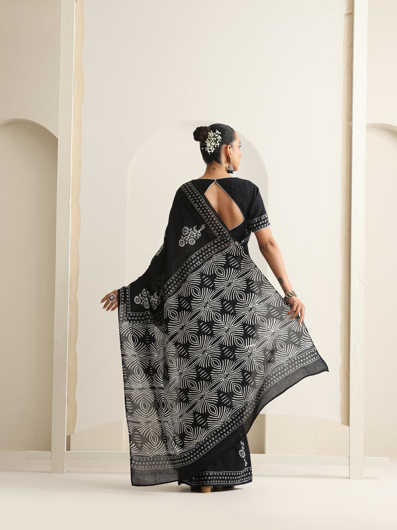 Women Hand Block Black Pure Cotton Printed Saree